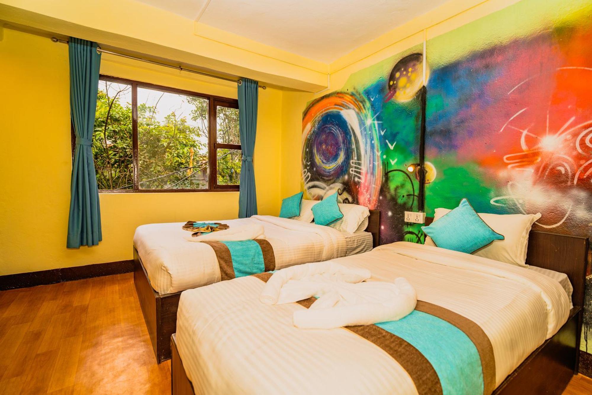 Rest Up Kathmandu Hostel Exterior foto