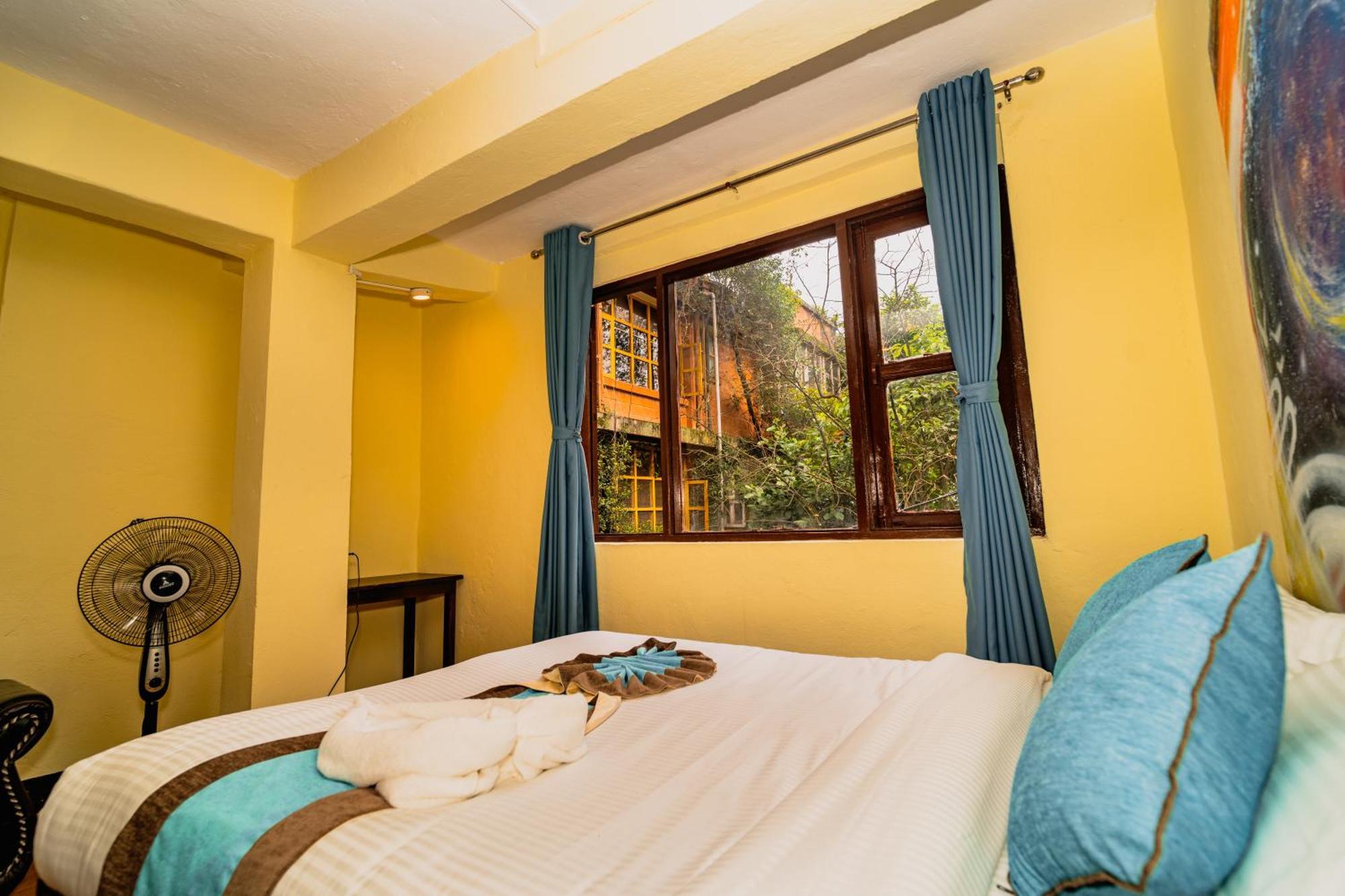 Rest Up Kathmandu Hostel Exterior foto