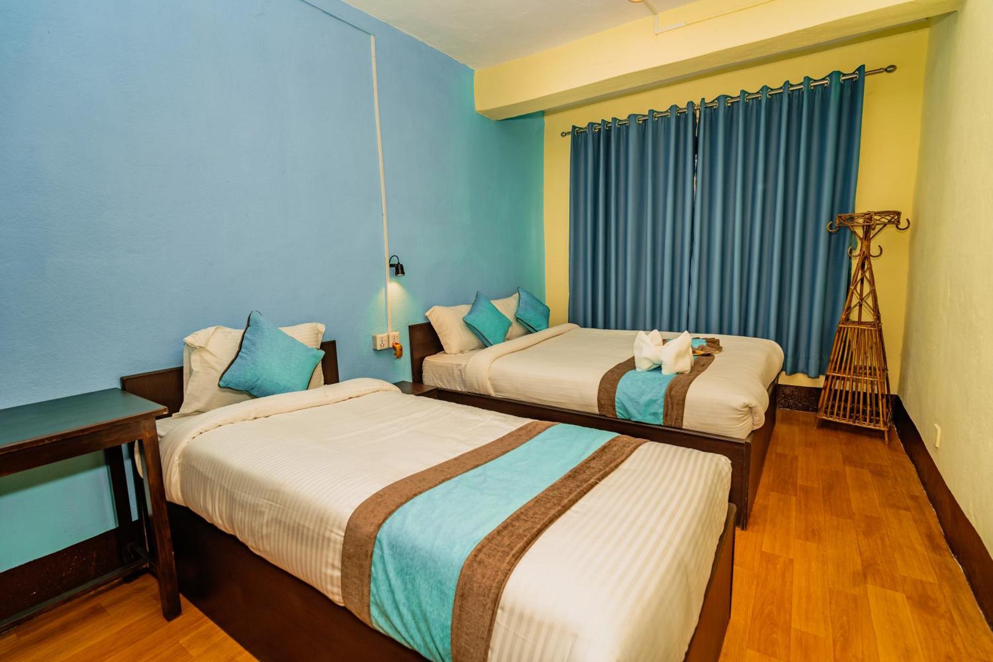 Rest Up Kathmandu Hostel Exterior foto